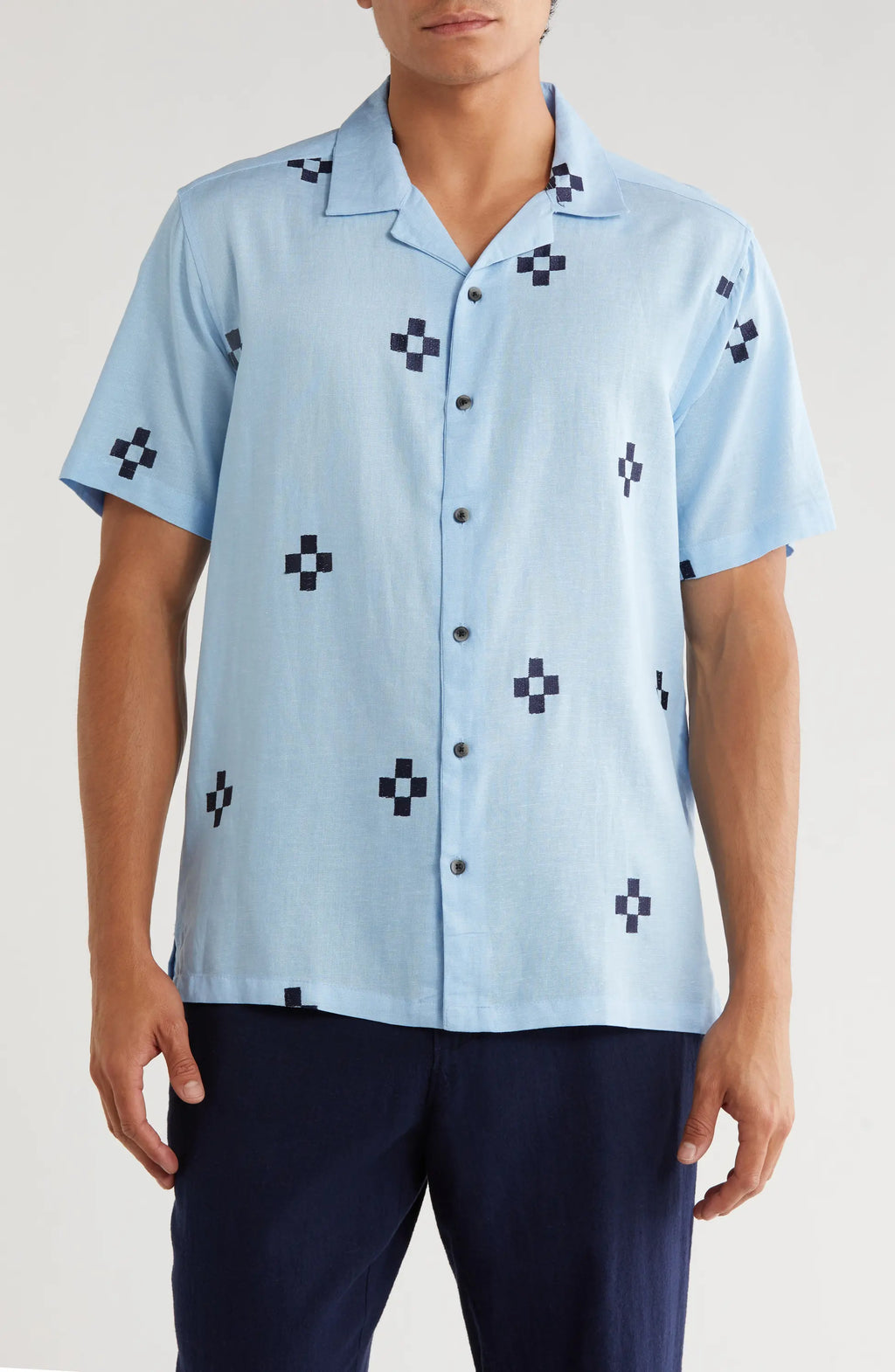 TRS-7007 Geometric Embroidered Camp Shirt