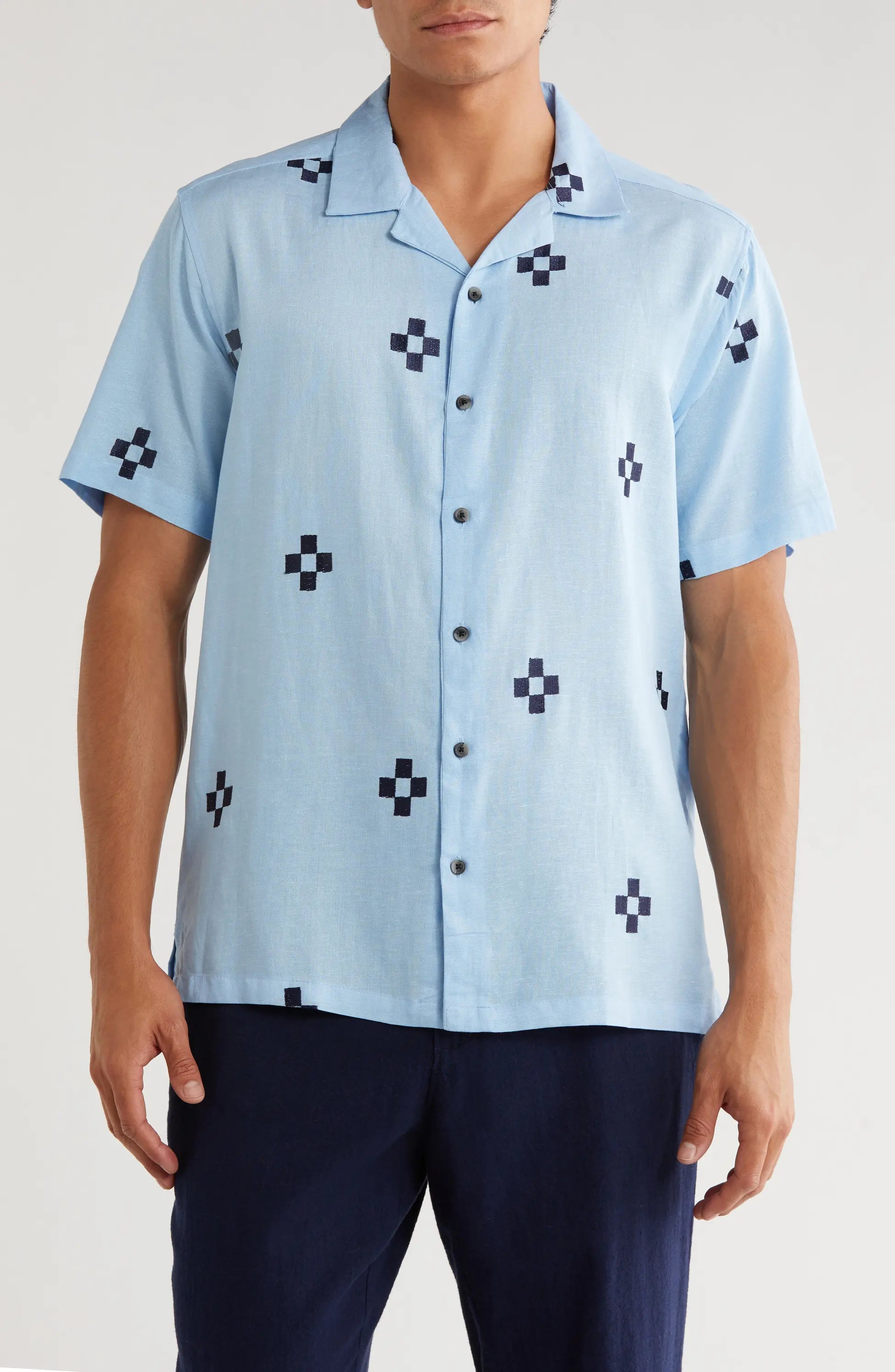 TRS-7007 Geometric Embroidered Camp Shirt