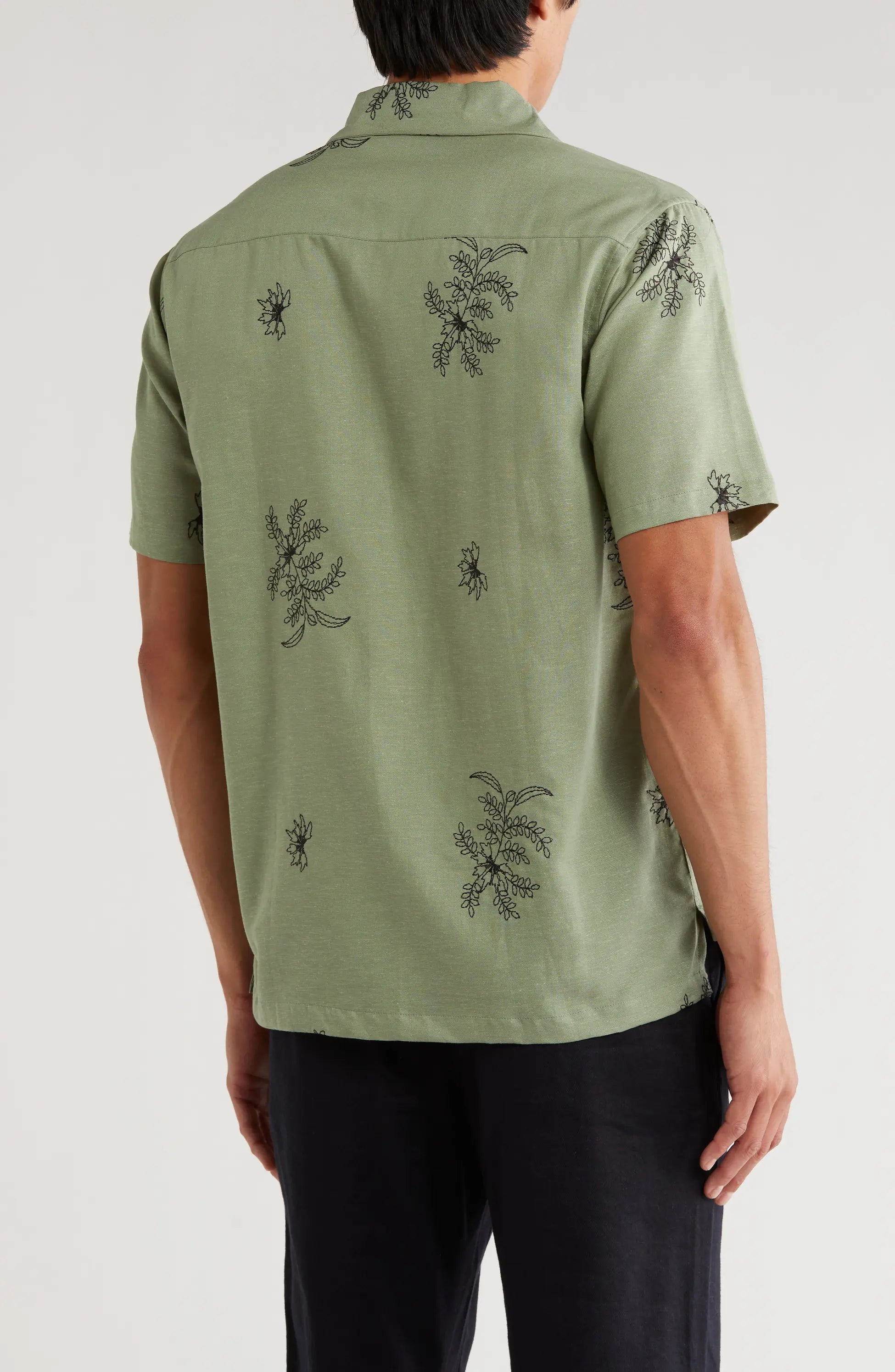 TRS-7002 Floral Embroidered Camp Shirt