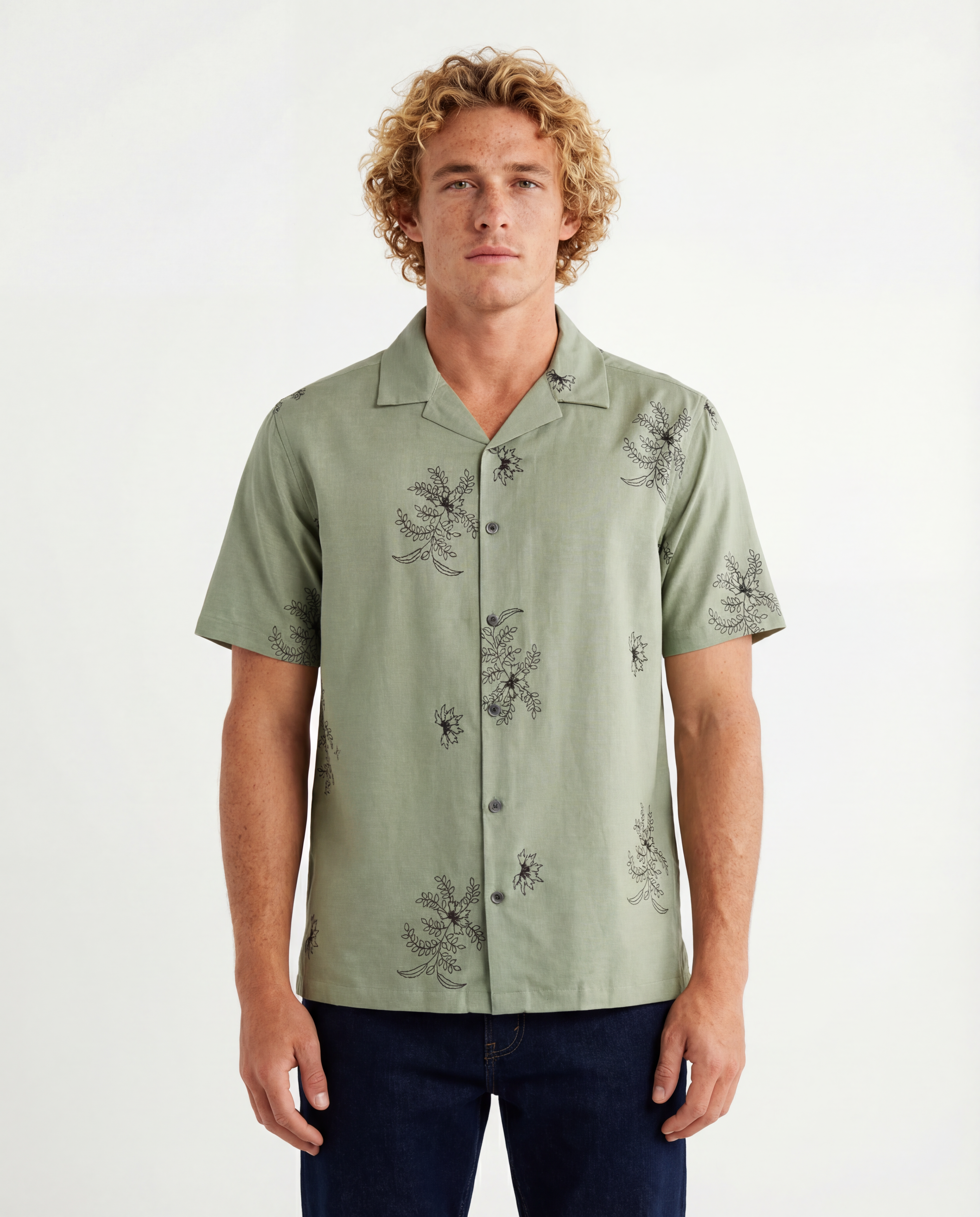 TRS-7002 Floral Embroidered Camp Shirt