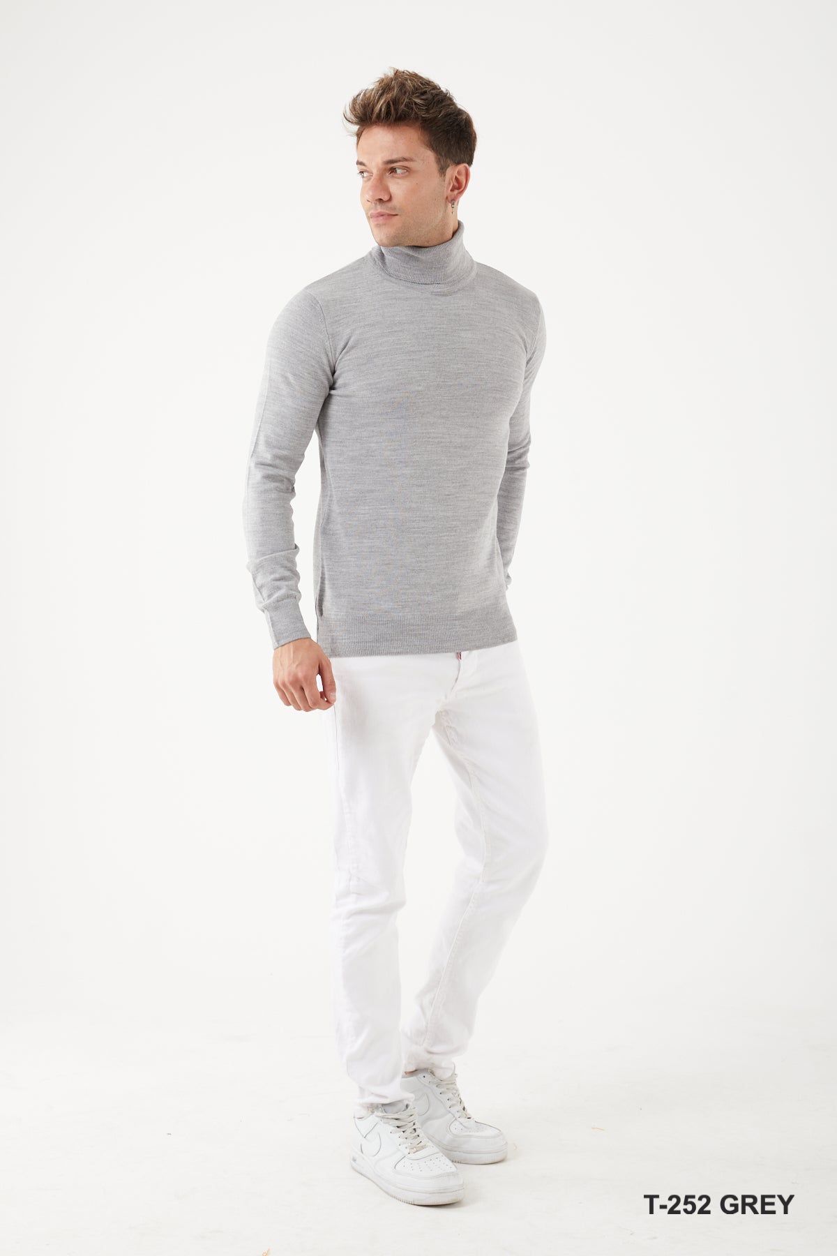 T-252 TR PREMIUM MUSCLE FIT TURTLE NECK SWEATER