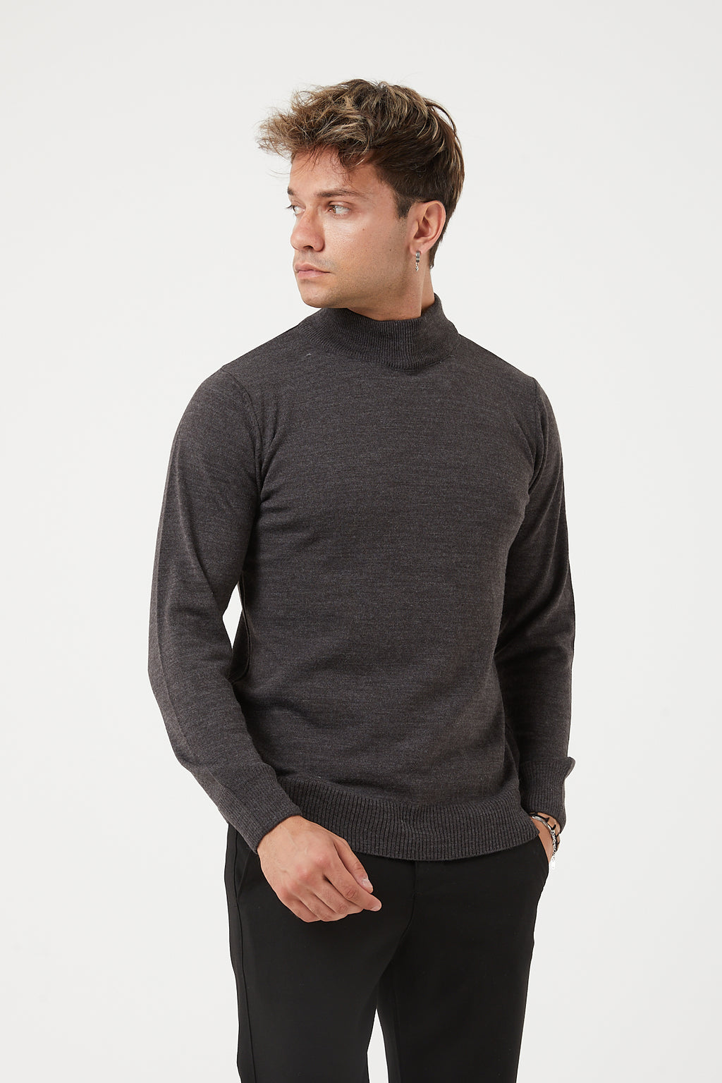TR-11476 Slim Fit Wool Mock Neck Sweater
