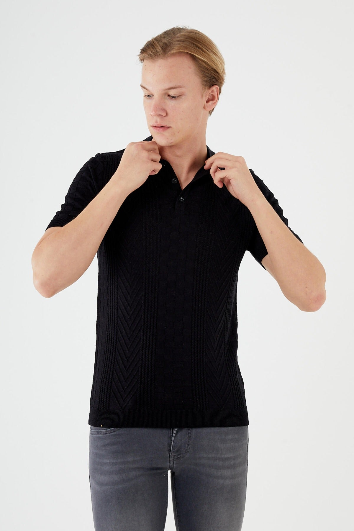 Short sleeve textured knit shirt TR-11512