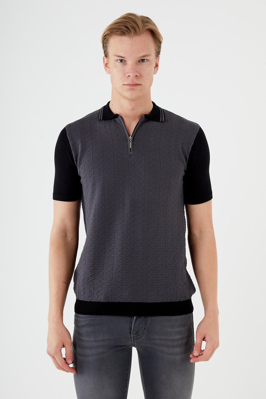 Textured Knit short sleeve shirt  TR-11516