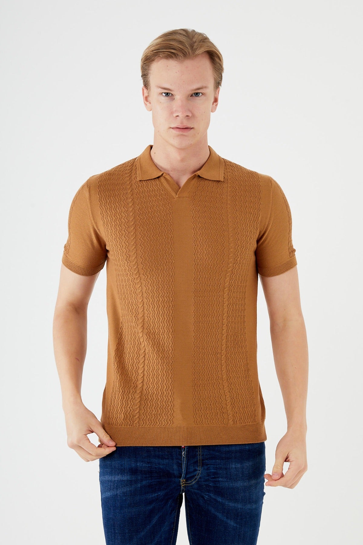 SHORT SLEEVE KNIT SHIRT TR-11517