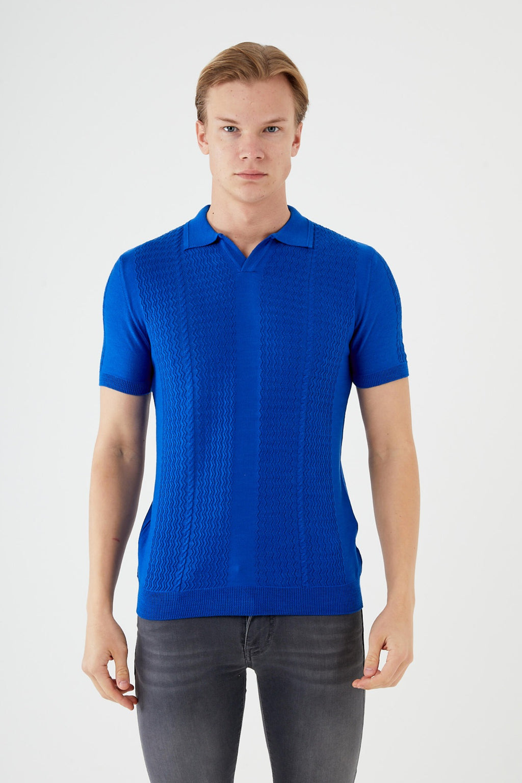 SHORT SLEEVE KNIT SHIRT TR-11517