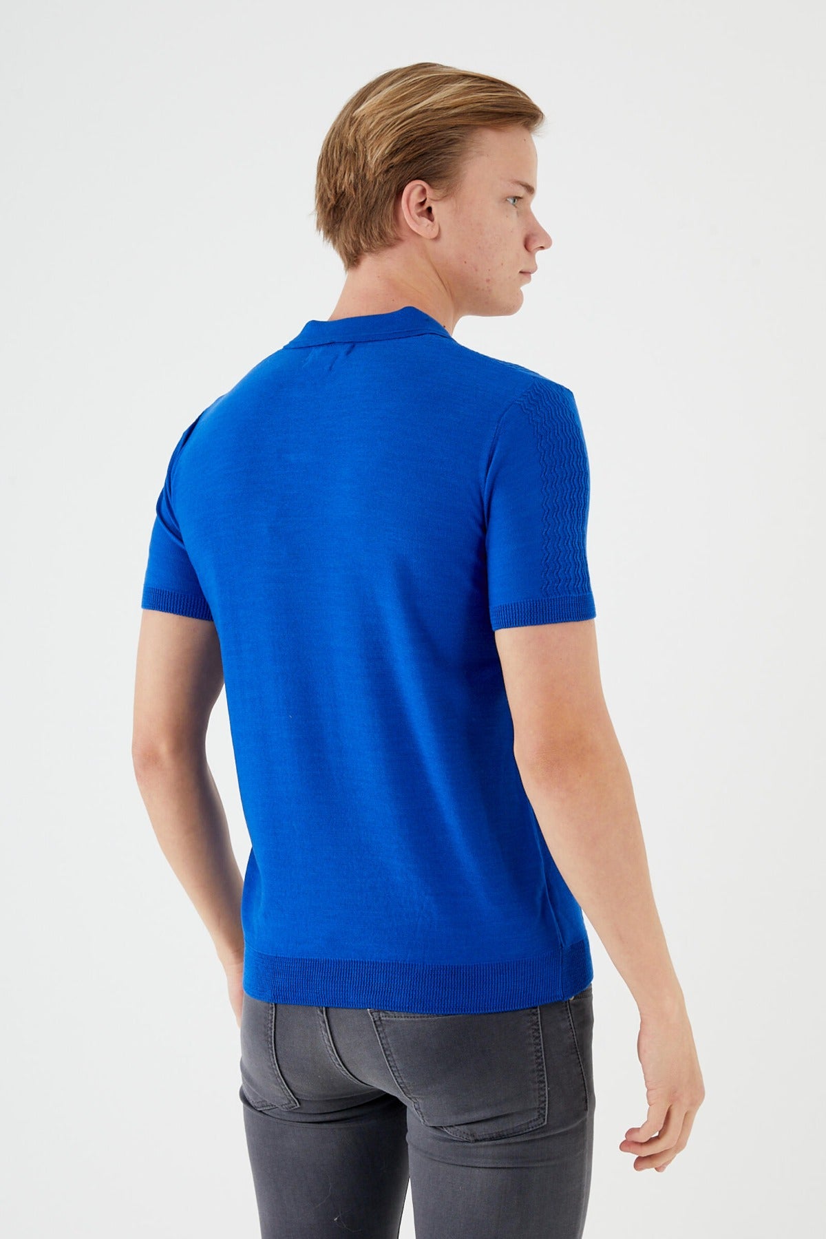 SHORT SLEEVE KNIT SHIRT TR-11517
