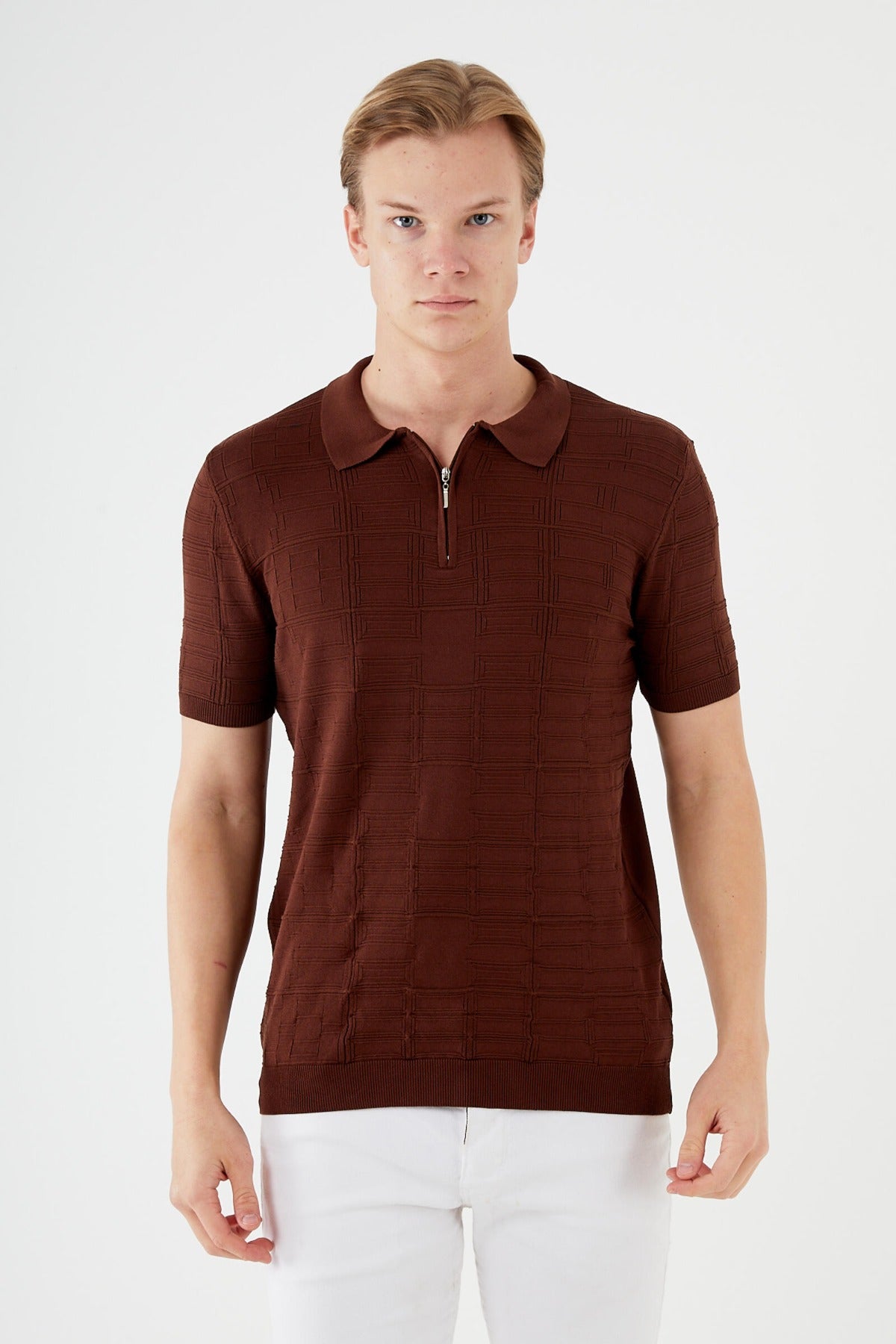 Textured Knit Quarter-Zip Polo TR-11520