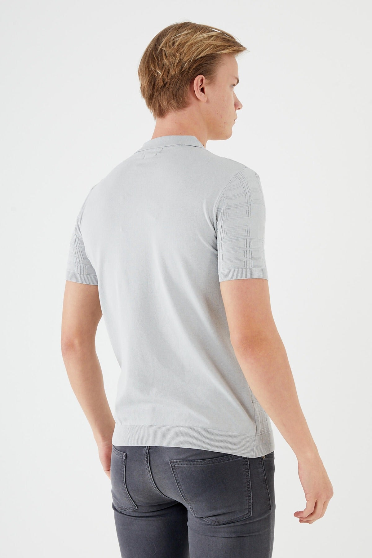 Textured Knit Quarter-Zip Polo TR-11520