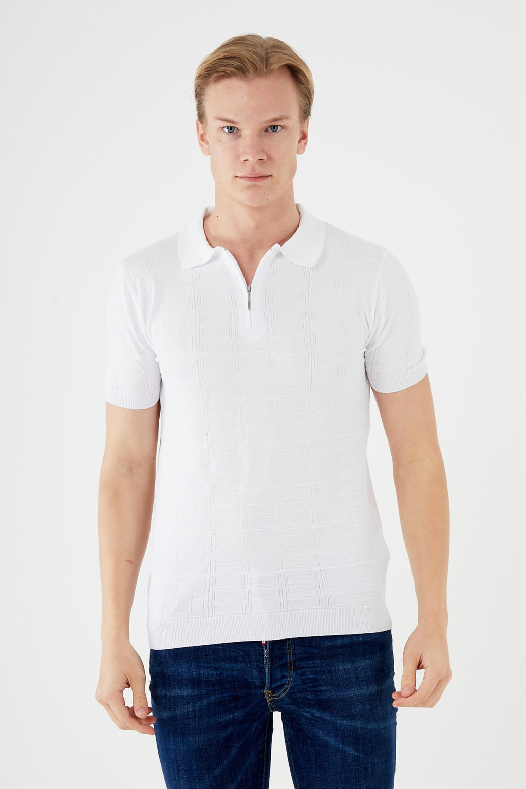 Textured Knit Quarter-Zip Polo TR-11520