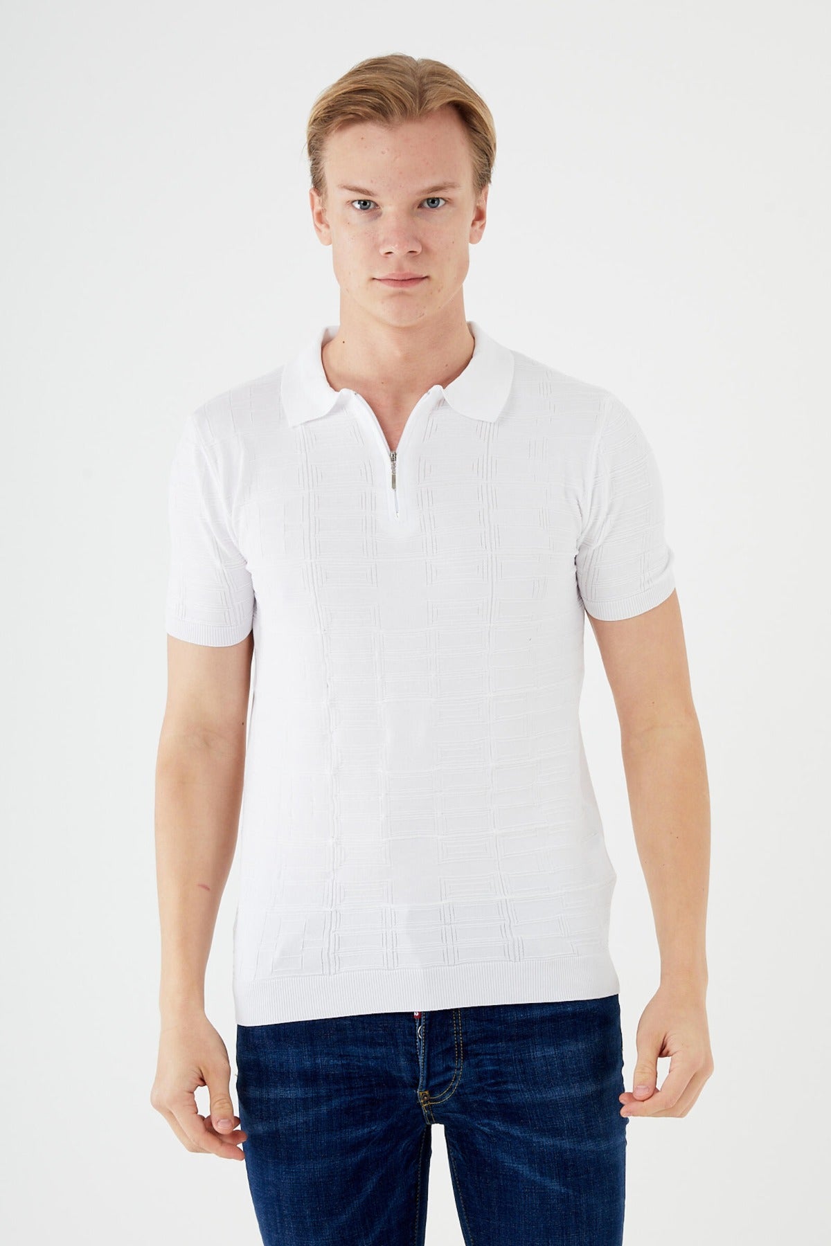 Textured Knit Quarter-Zip Polo TR-11520