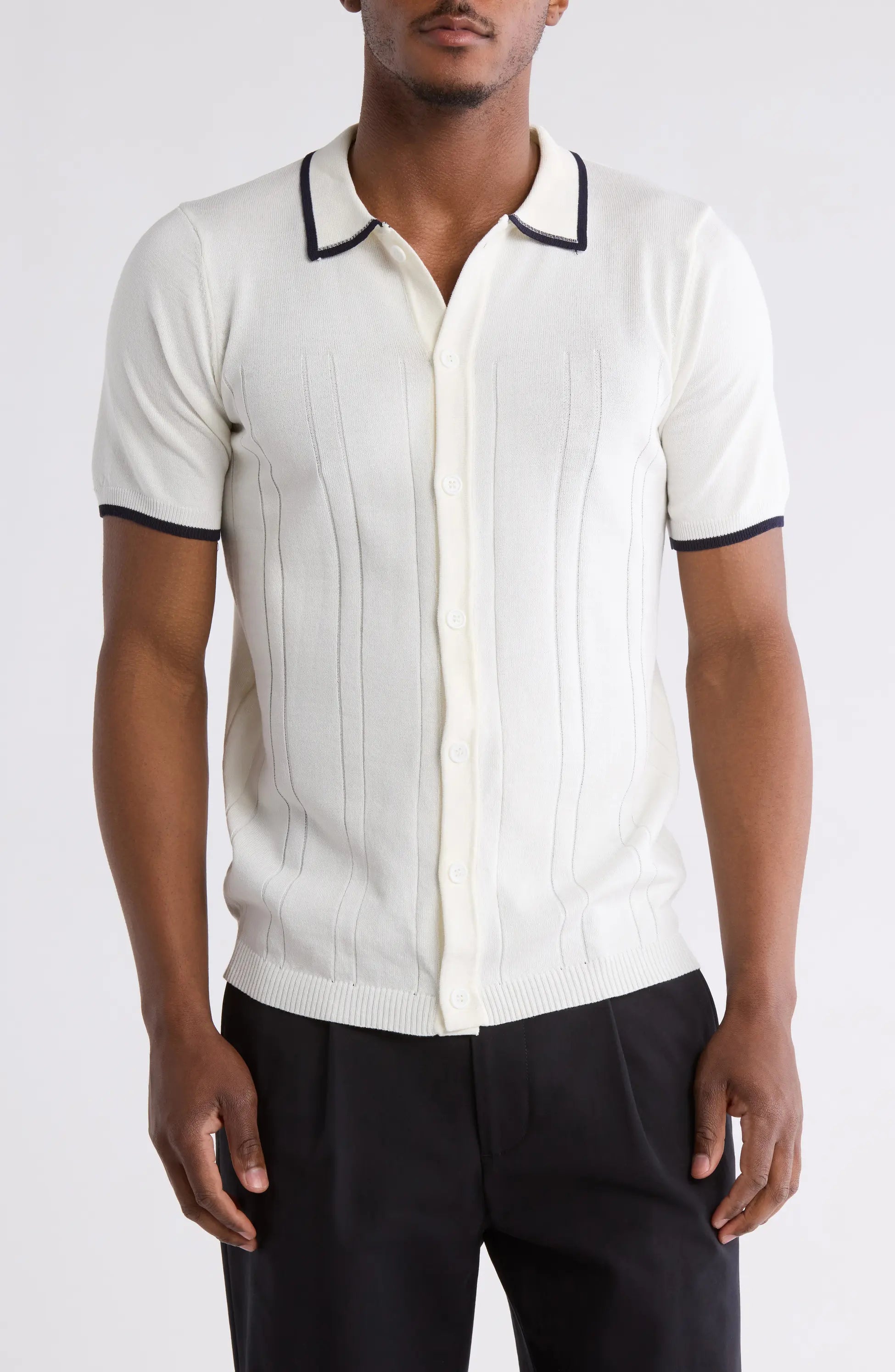 TRCK-11536 Short Sleeve Slim Fit Buttoned Sweater