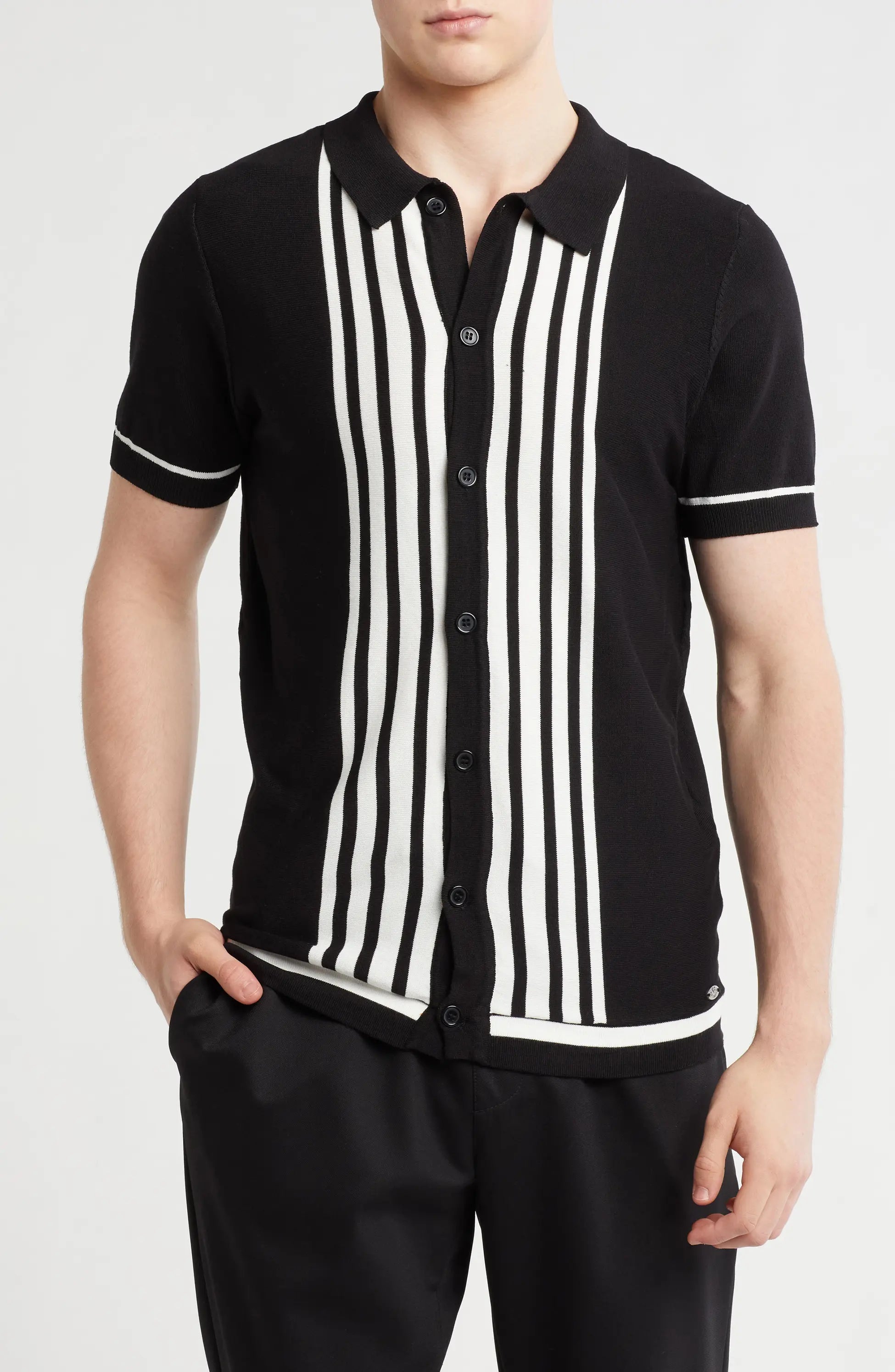 TRCK-11537 Buttoned Short Sleeve Sweater