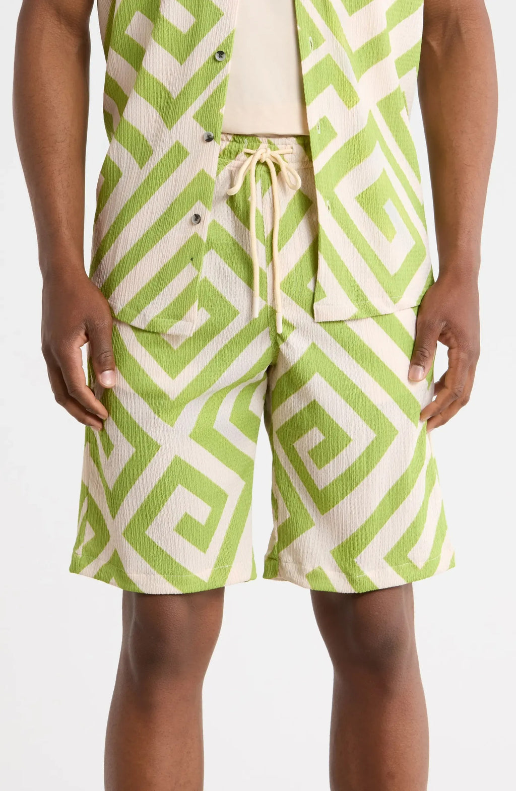 TRSH-280-B-Drawstring Shorts